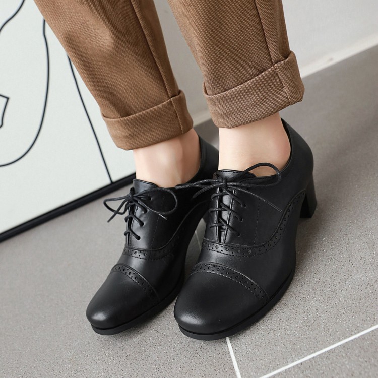 Women's Fashion Flat Shoes with Lace-Up and Chunky Mid Heel - Style g.html