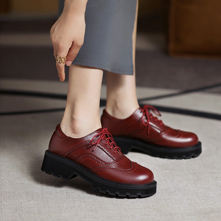 Women's Fashion Flat Shoes with Lace-Up Round Toe and Chunky Mid Heel